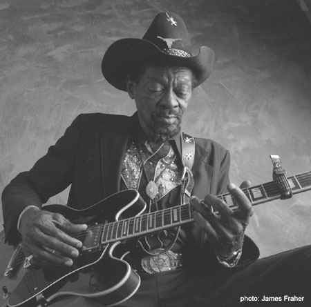 07_Gatemouth_Brown_photo_James_Fraher